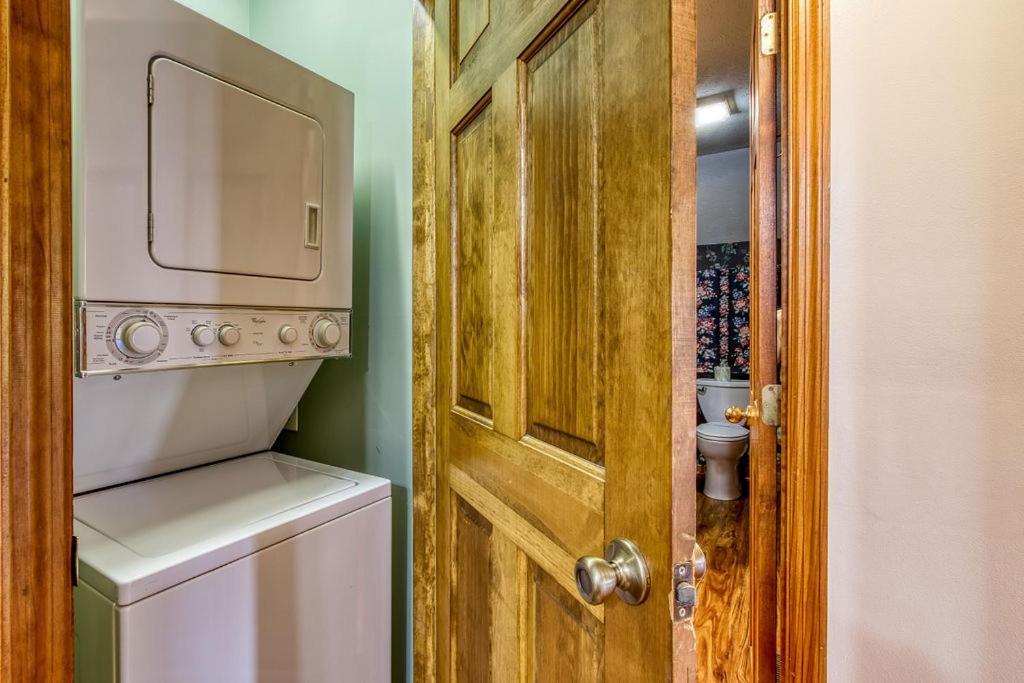 Serenity Heights, Amazing Views, Hot Tub Pool Access, 1089 Free Tickets Each Paid Day, Dollywood ガトリンバーグ エクステリア 写真